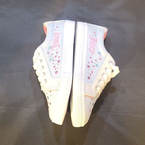 BRAND NEW JUICY COUTURE GIRLS WALKING  LACE-UP SNEAKERS G1 - Picture 11 of 16